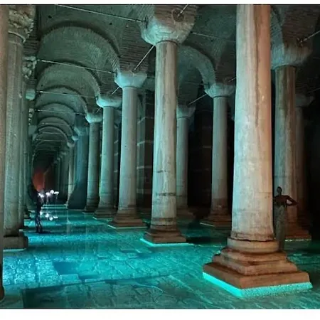 Апартаменты Oezdemir - Sultanahmet *